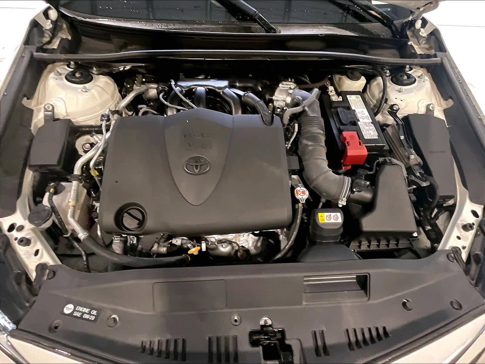 Used 2022 Toyota Camry XSE image 12