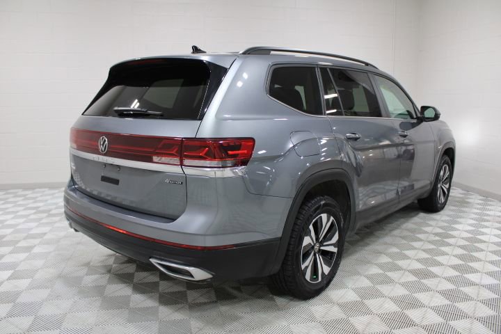 Used 2024 Volkswagen Atlas SE image 9