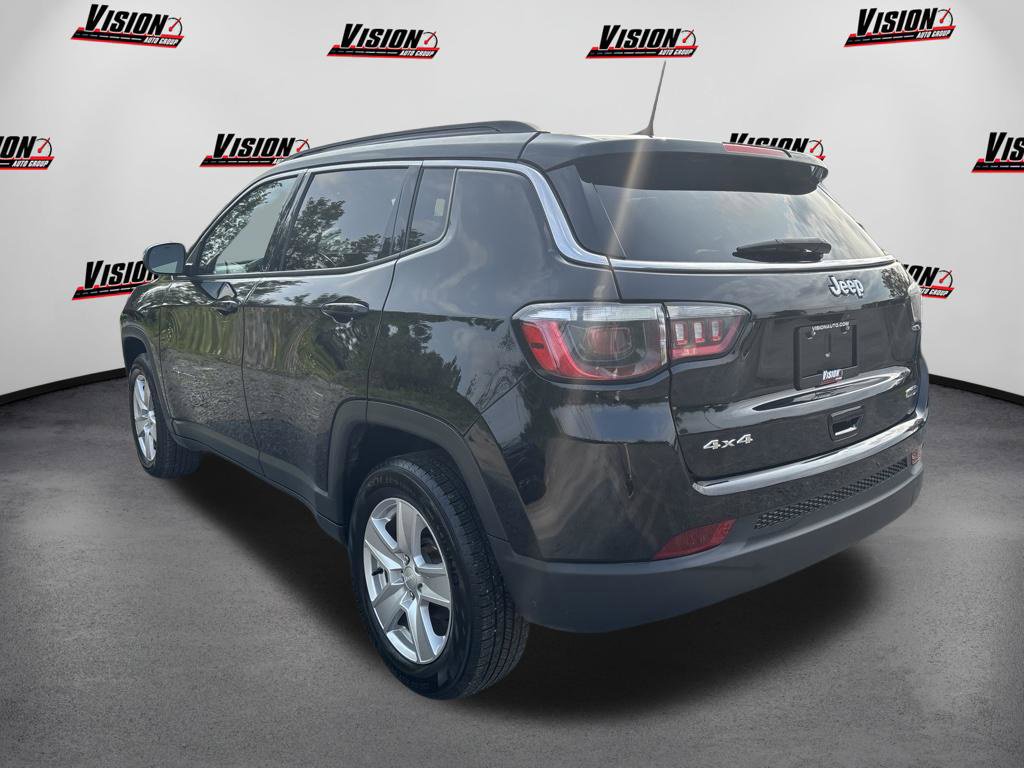 Used 2022 Jeep Compass Latitude w/ Convenience Group AWD/4WD image 7