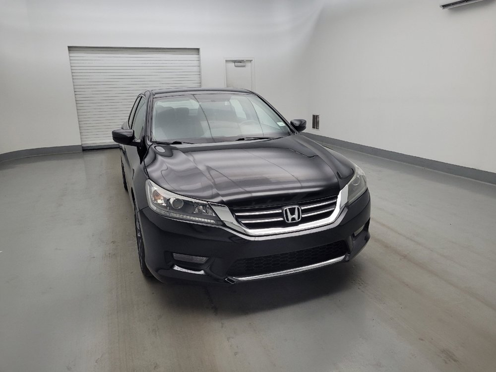 Used 2015 Honda Accord Sport image 14
