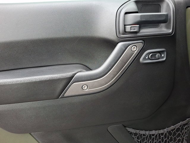 Used 2016 Jeep Wrangler Unlimited Sport image 11