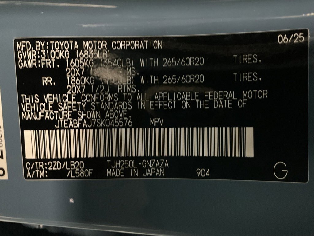 New 2025 Toyota Land Cruiser image 41