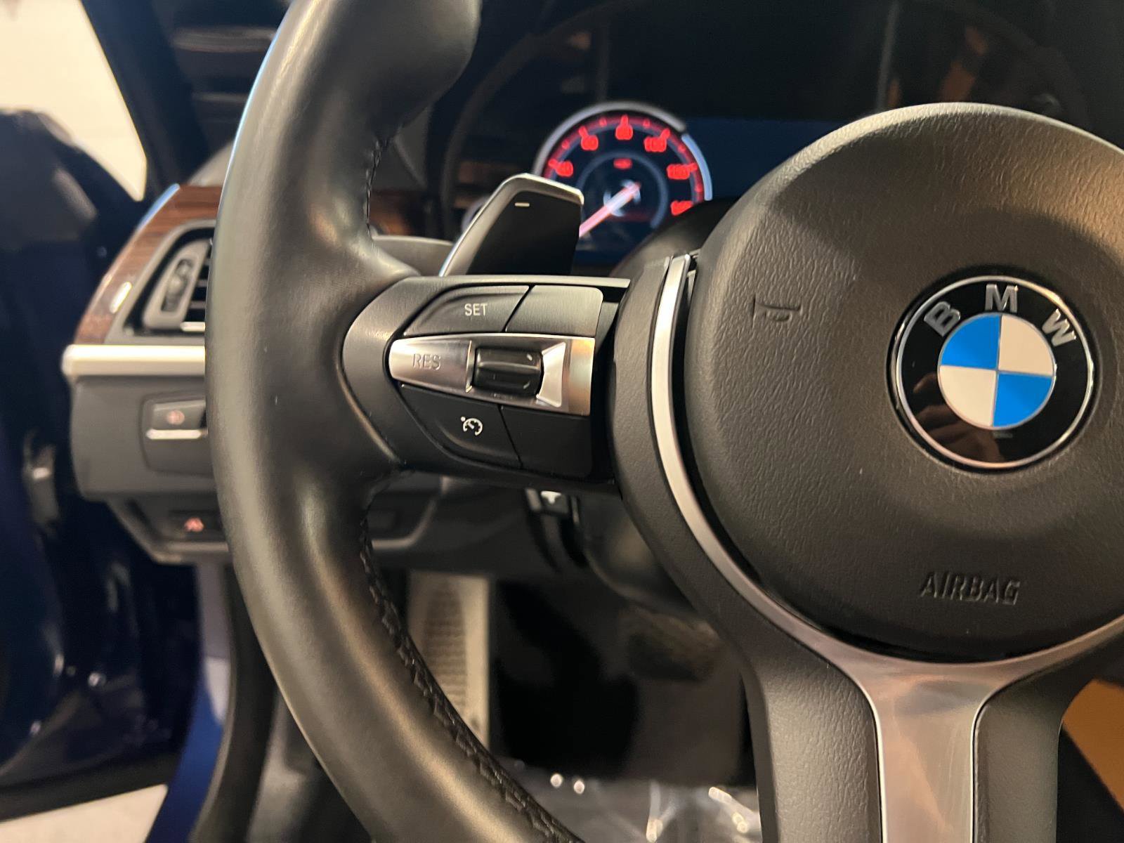 Used 2017 BMW 650i Convertible image 13