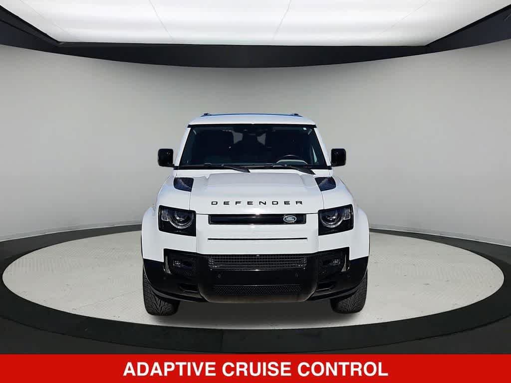Used 2024 Land Rover Defender 130 X-Dynamic SE AWD/4WD image 10