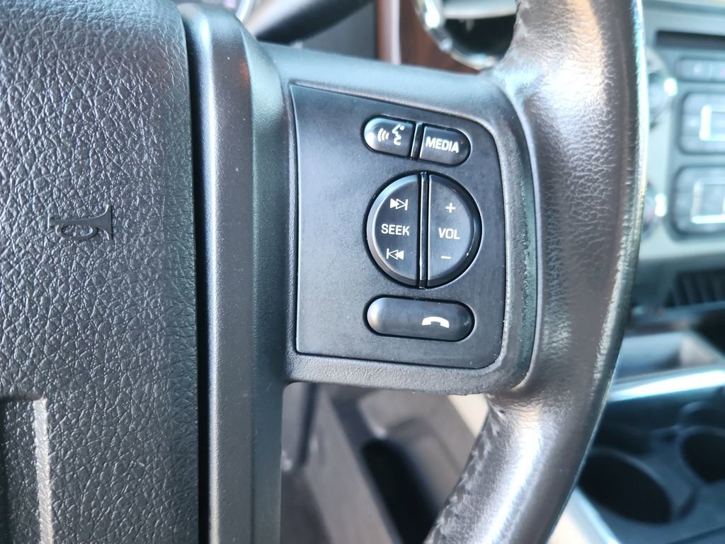 Used 2014 Ford F250 Lariat w/ Lariat Interior Package image 23