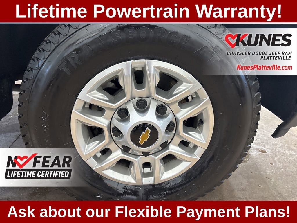 Used 2025 Chevrolet Silverado 2500 LT w/ Convenience Package image 12