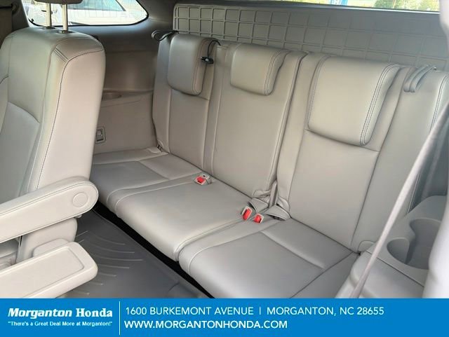 Used 2017 Toyota Highlander XLE w/ Carpet Mat Package AWD/4WD image 33