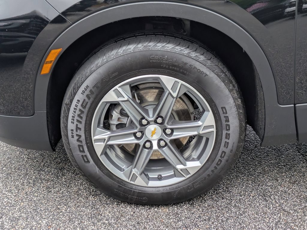 Used 2024 Chevrolet Blazer LT w/ Convenience Package FWD image 12