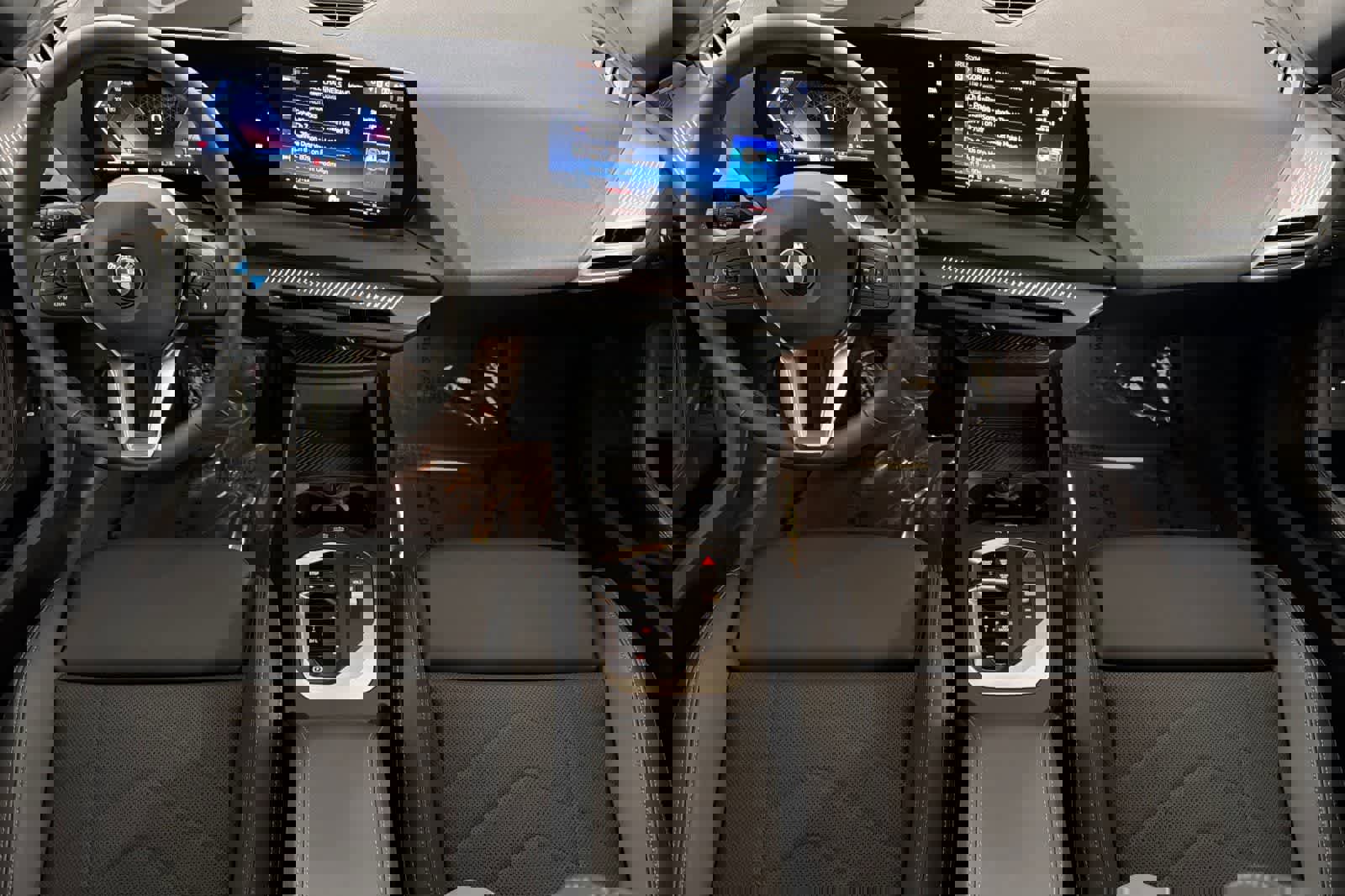 Used 2026 BMW 228i w/ Technology Package image 3