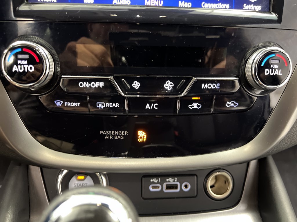 Used 2024 Nissan Murano SL FWD image 55