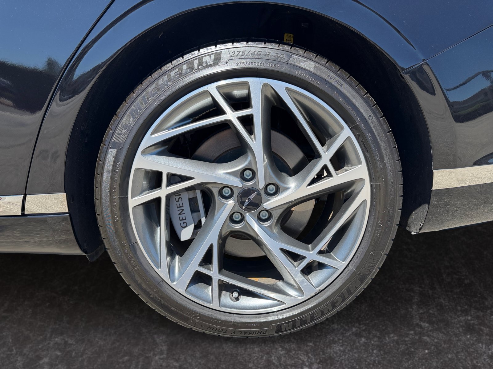 Used 2025 Genesis G90 3.5T AWD/4WD image 10