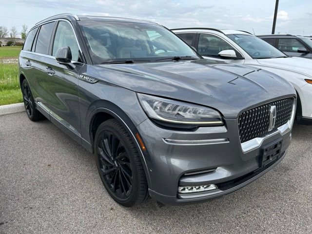 Used 2021 Lincoln Aviator Reserve w/ Equipment Group 208A AWD/4WD image 2