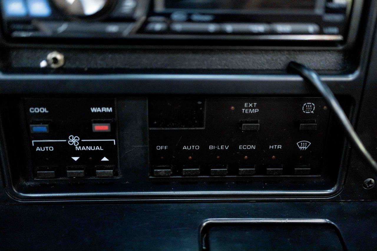 Used 1989 Chevrolet Corvette Callaway Twin Turbo image 62