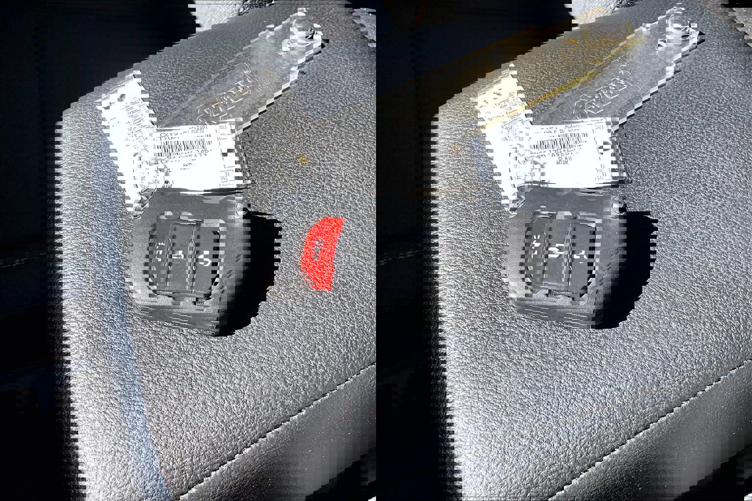 Used 2025 Jeep Gladiator Sport image 35