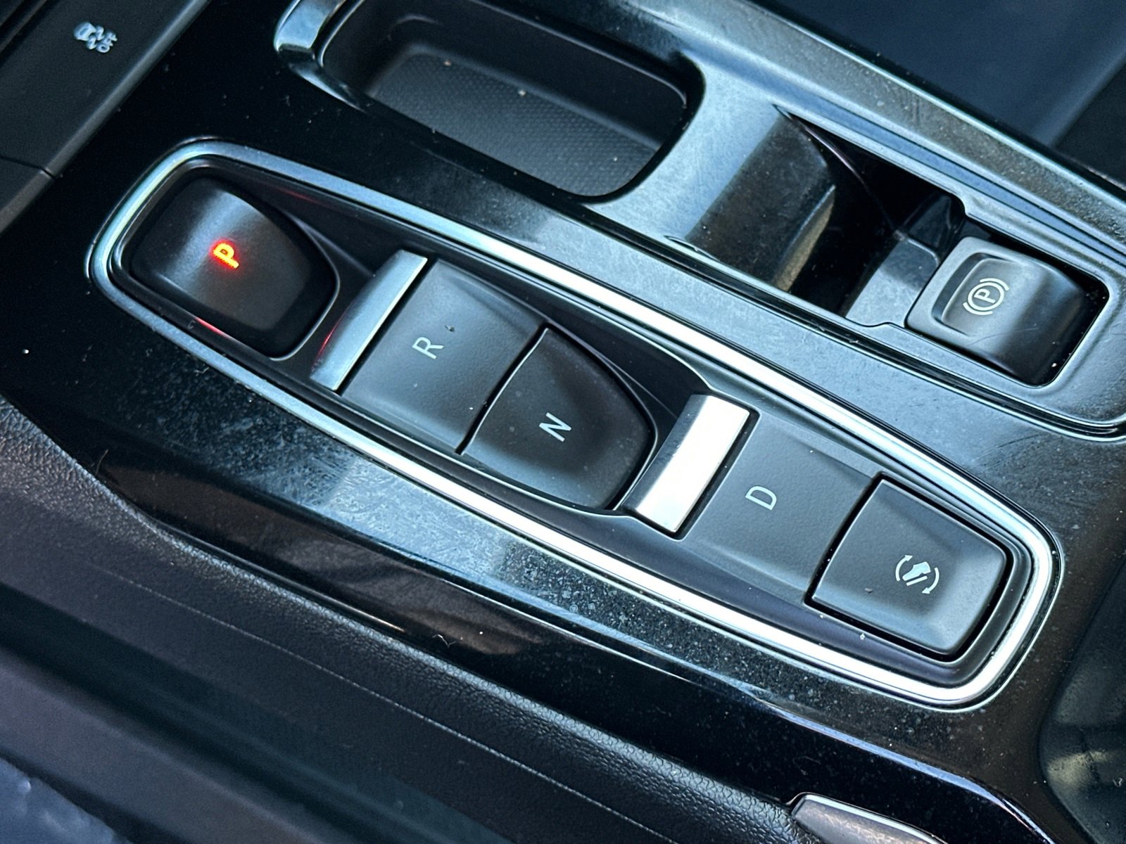 Used 2022 Chevrolet Bolt EUV Premier image 33