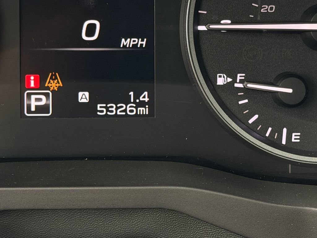 Used 2025 Subaru Ascent Onyx Edition image 26