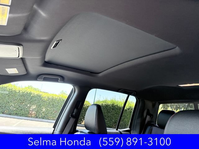Certified 2025 Honda Ridgeline Black Edition image 12
