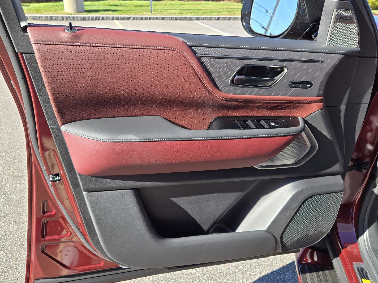 New 2026 INFINITI QX80 Autograph image 7