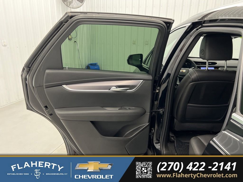 Used 2024 Cadillac XT5 Luxury AWD/4WD image 10