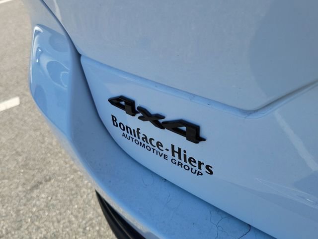 New 2025 Jeep Grand Cherokee Altitude image 7