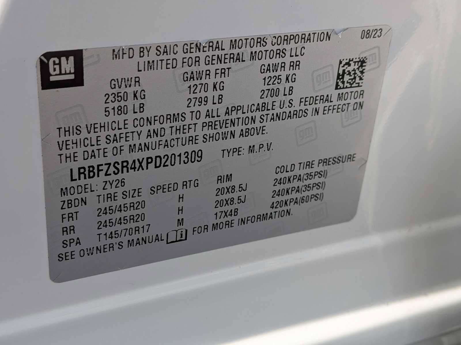 Used 2023 Buick Envision Avenir AWD/4WD image 35
