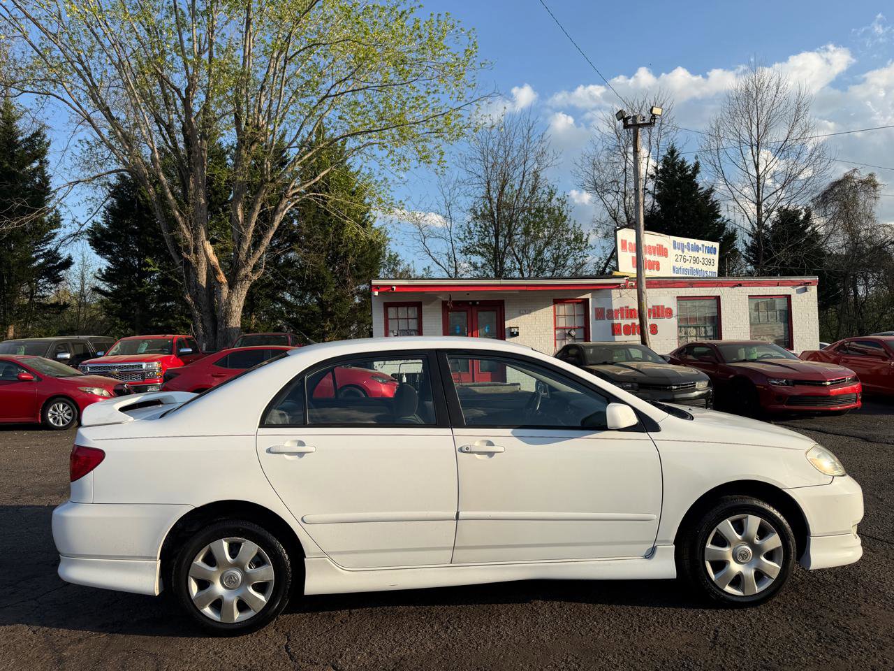 Used 2004 Toyota Corolla LE FWD image 4