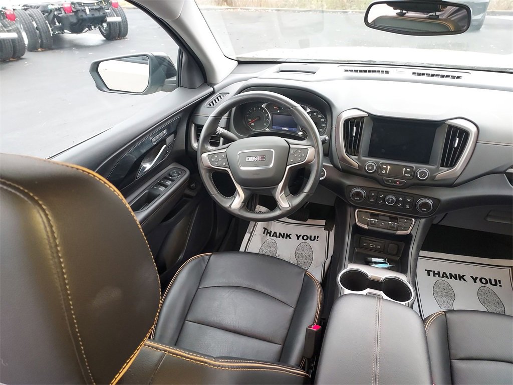 Used 2022 GMC Terrain AT4 w/ Tech Package image 15