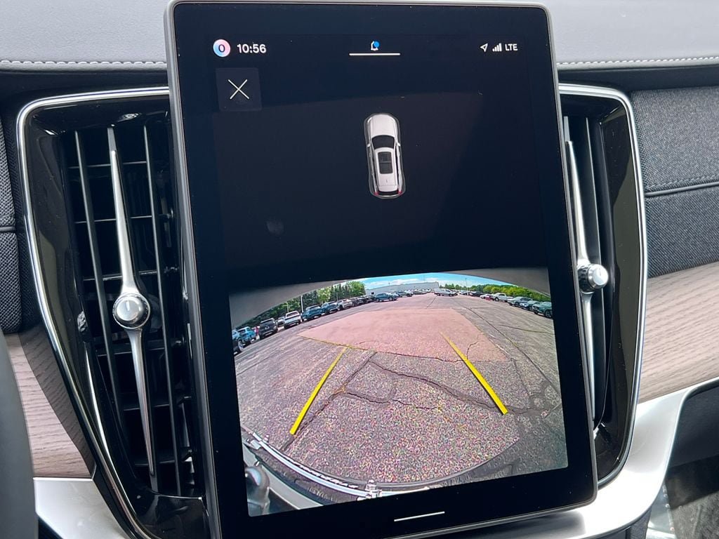 New 2026 Volvo XC90 B5 Core w/ Protection Package Premier AWD/4WD image 22
