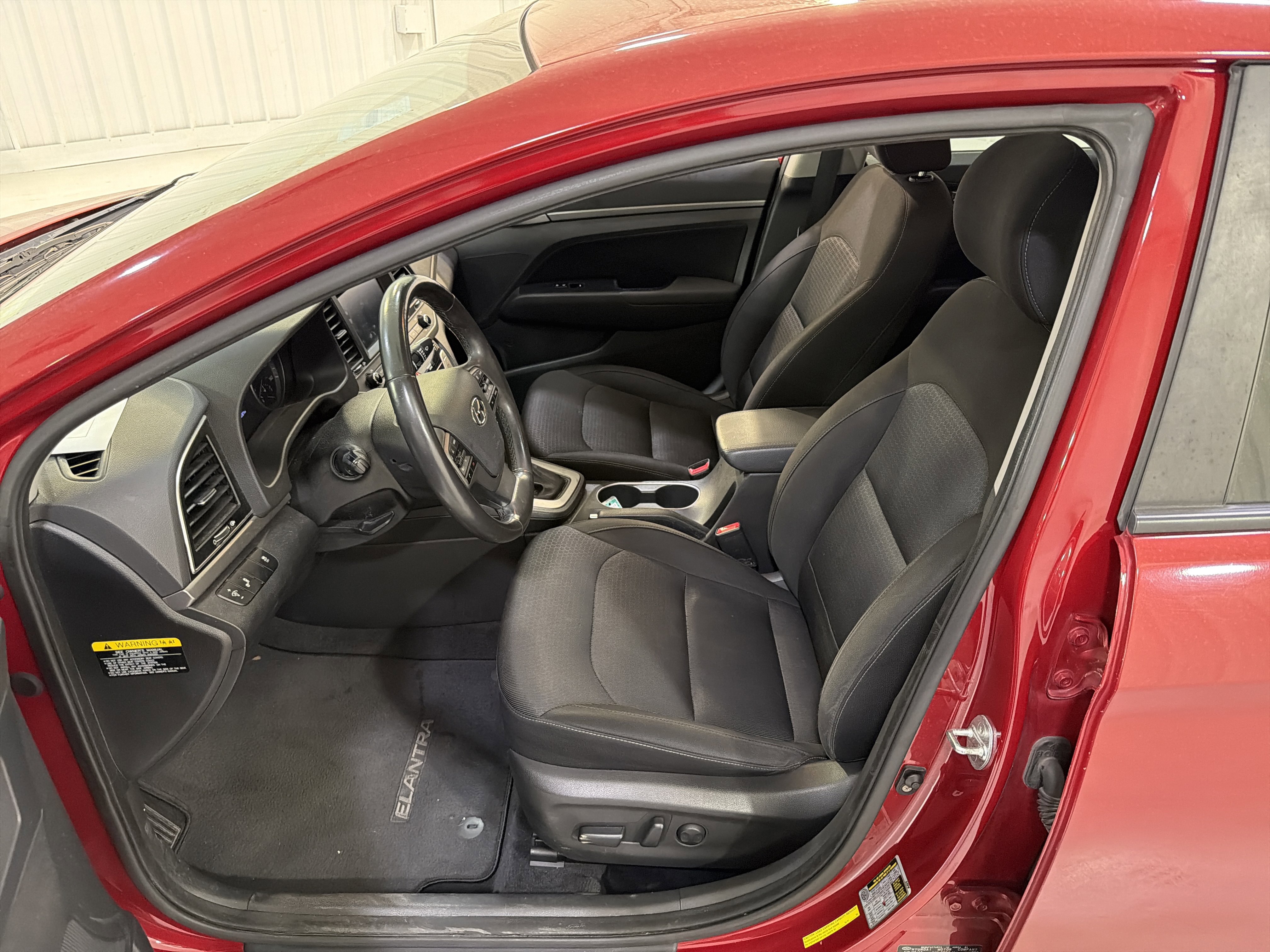 Used 2017 Hyundai Elantra Value Edition image 11