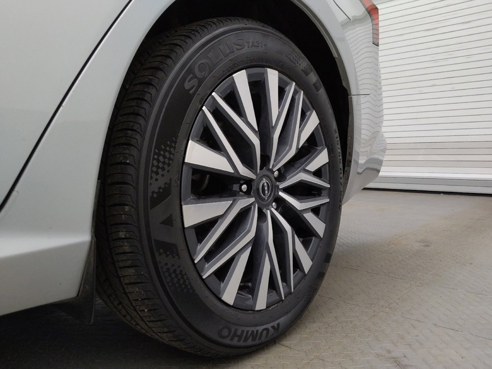 Used 2024 Nissan Altima 2.5 SV image 31