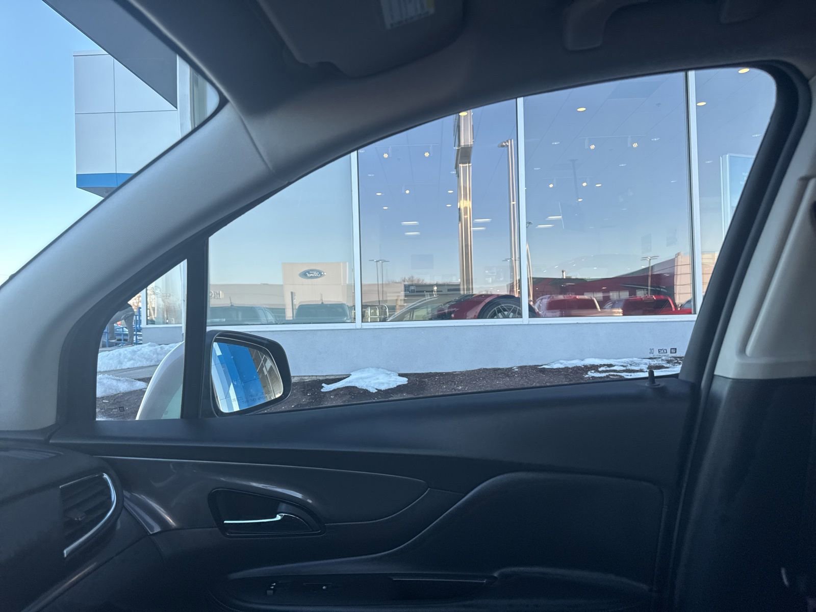 Used 2018 Buick Encore Preferred image 25