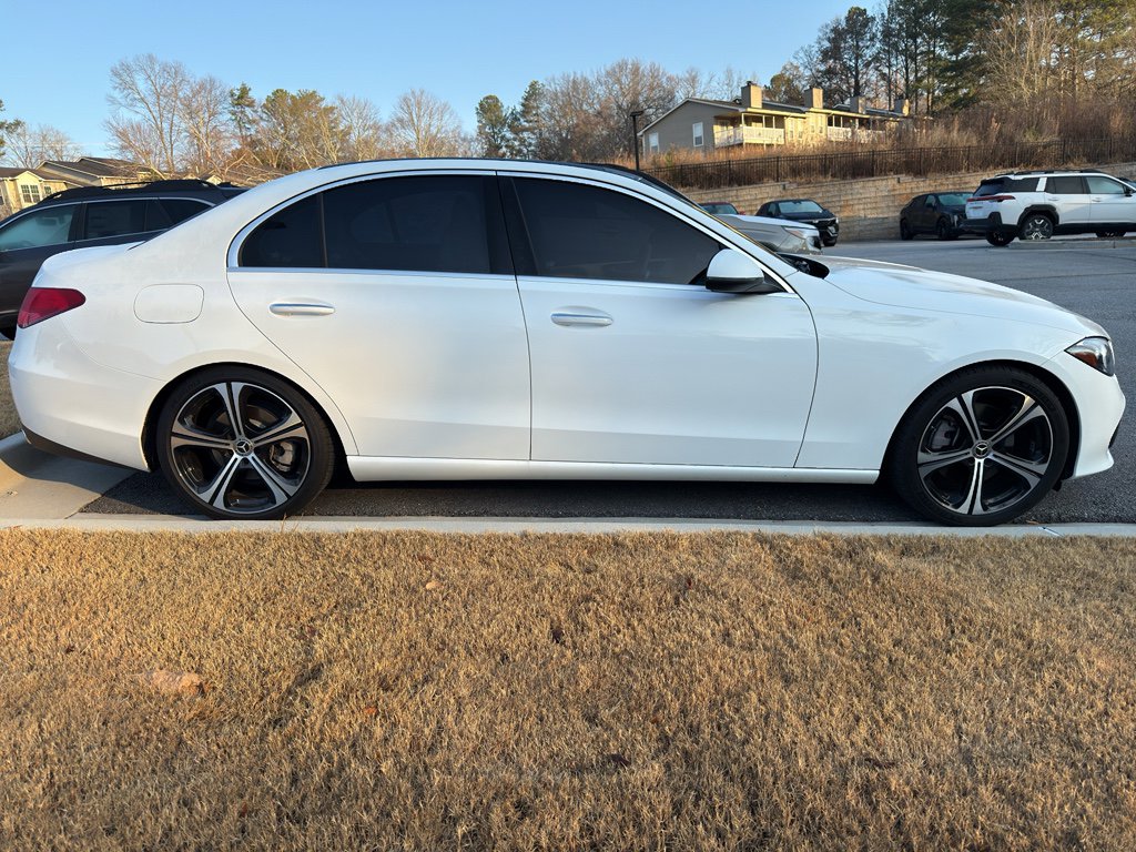 Used 2022 Mercedes-Benz C 300 Sedan image 4