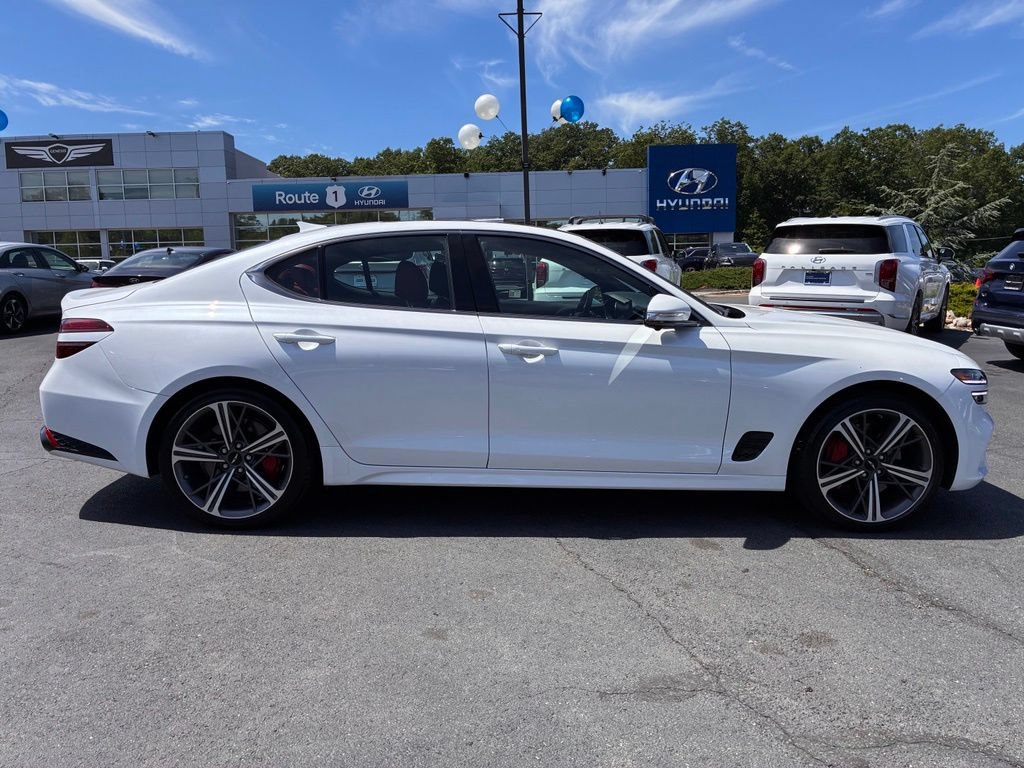 Used 2025 Genesis G70 3.3T Advanced w/ Sport Prestige Package AWD/4WD image 9
