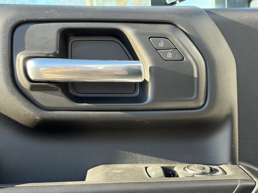 New 2026 Chevrolet Silverado 2500 W/T w/ WT Convenience Package image 9