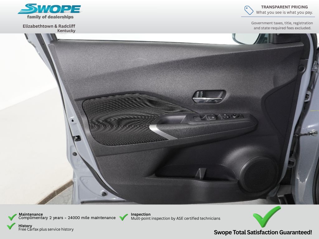 Used 2024 Nissan Kicks SV FWD image 14