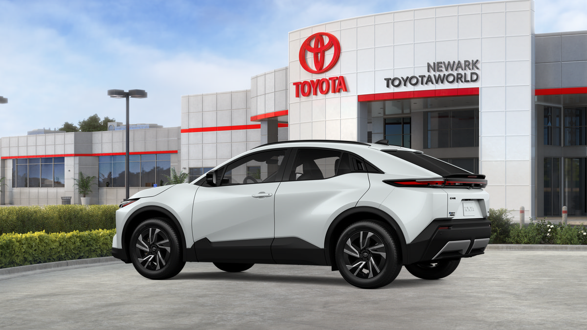 New 2026 Toyota C-HR AWD/4WD image 7