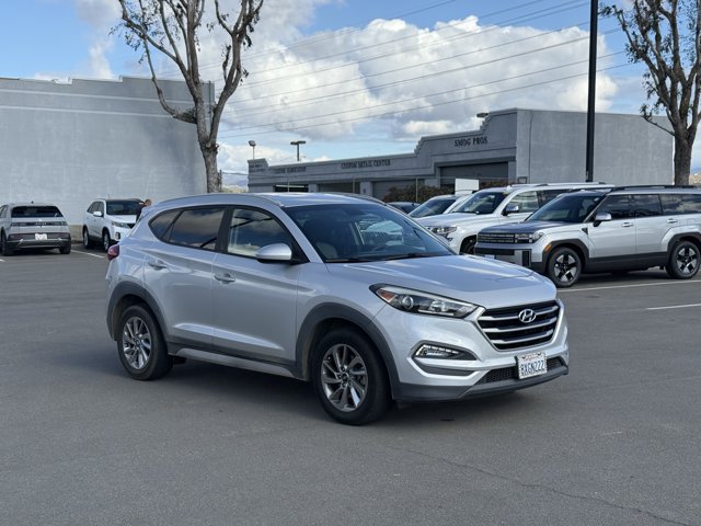 Used 2018 Hyundai Tucson SEL w/ Cargo Package FWD image 3