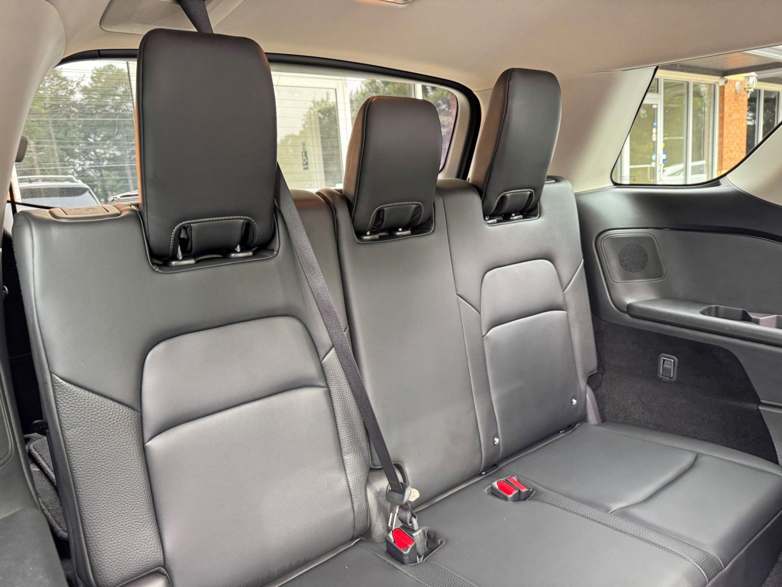 Used 2022 Nissan Pathfinder SL w/ SL Premium Package FWD image 37
