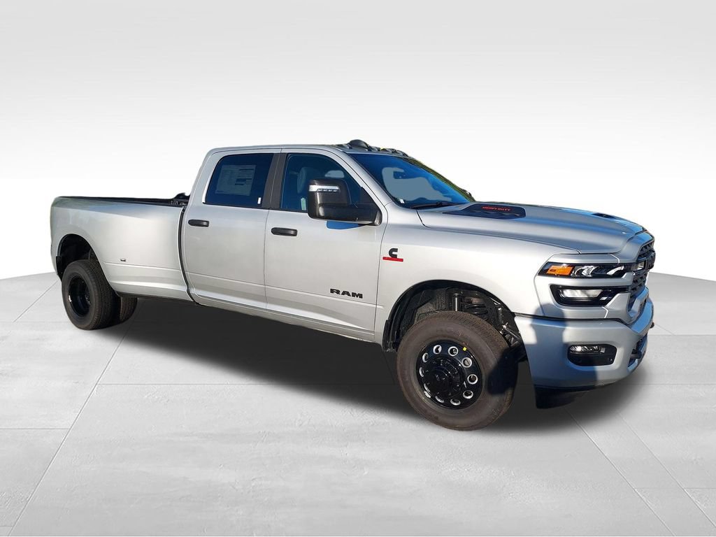New 2027 RAM 3500 Big Horn AWD/4WD image 7