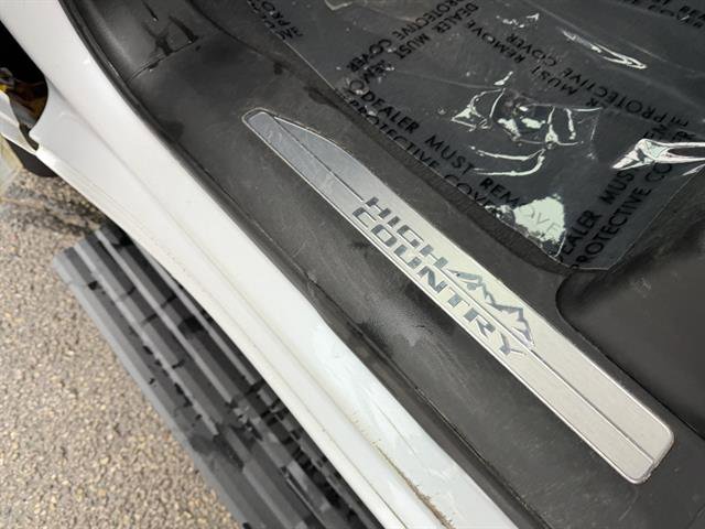 Used 2022 Chevrolet Silverado 3500 High Country image 52