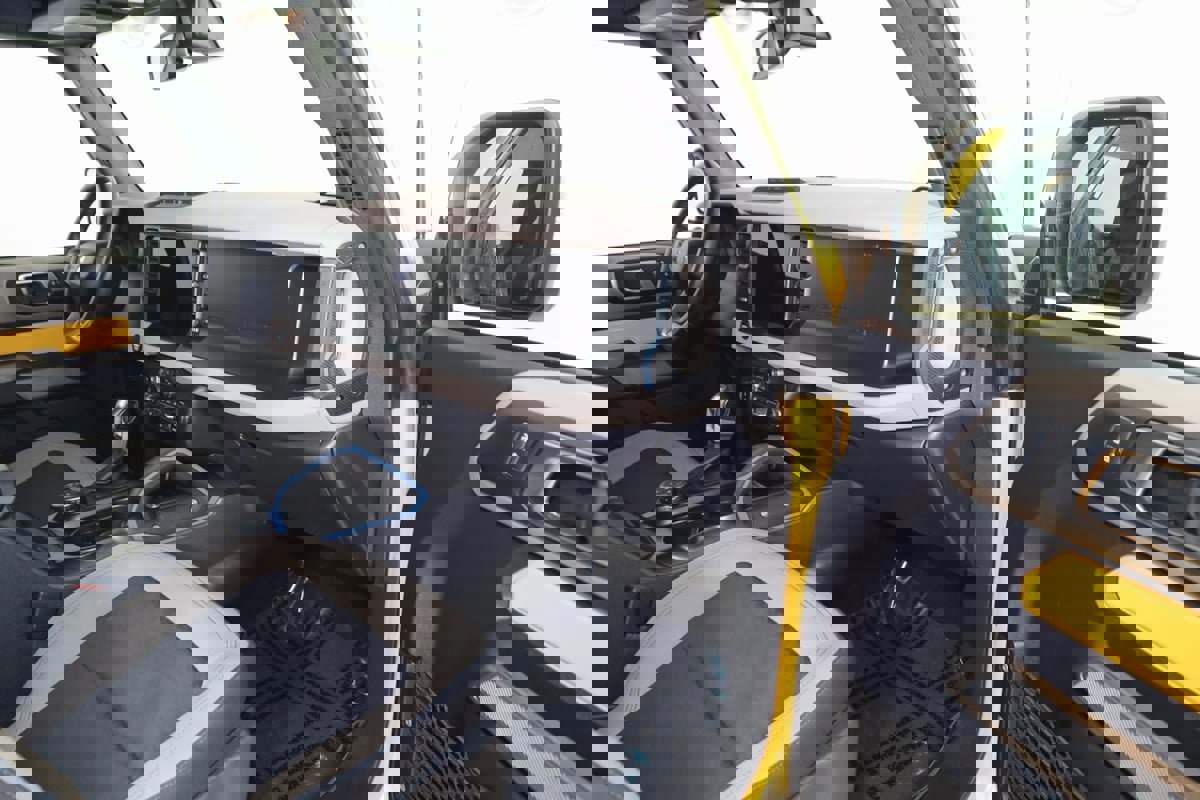 Used 2022 Ford Bronco Wildtrak image 47