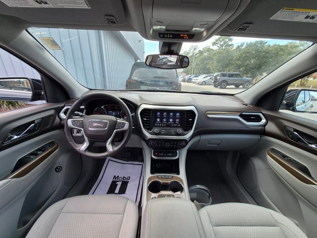 Used 2022 GMC Acadia SLE w/ Driver Convenience Package image 15