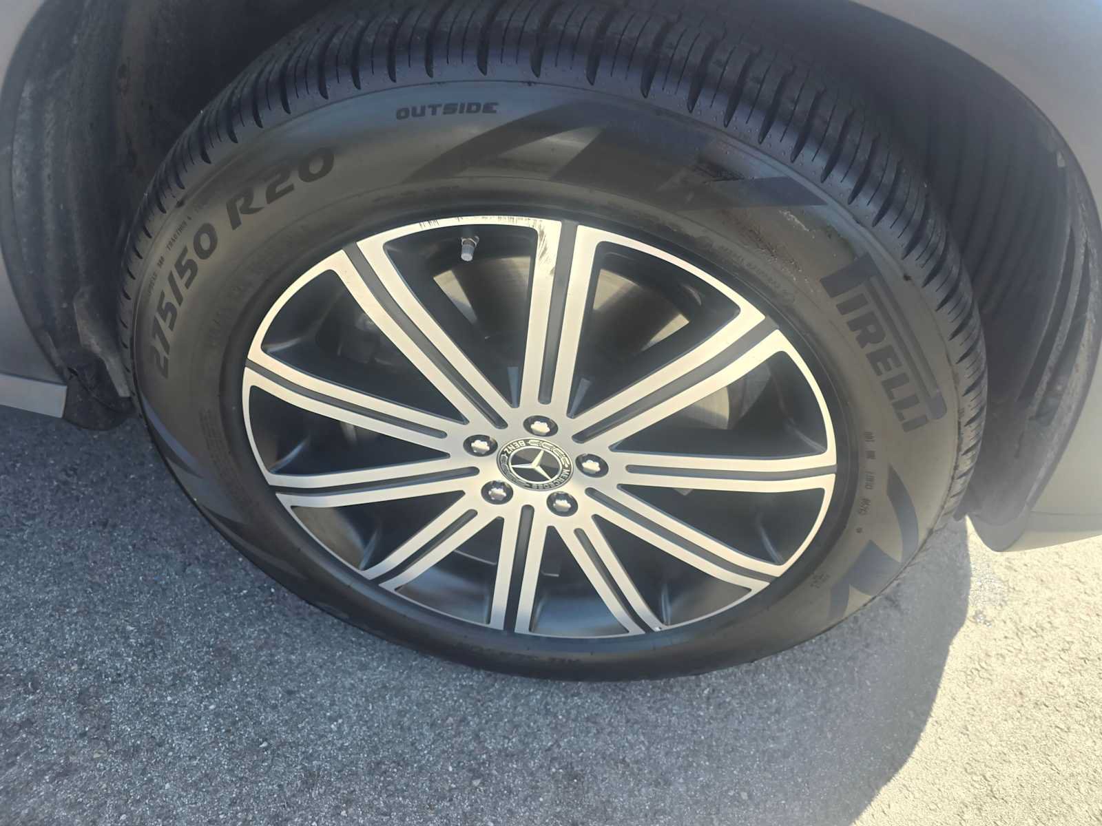 Certified 2024 Mercedes-Benz GLE 450 4MATIC image 9