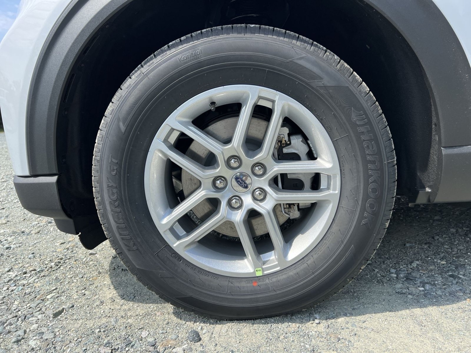 New 2026 Ford Explorer Active AWD/4WD image 12
