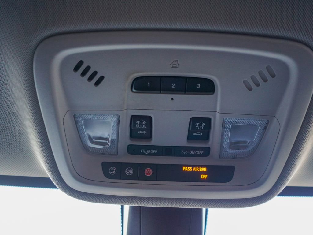 Used 2019 Chevrolet Traverse Premier w/ Redline Edition image 28