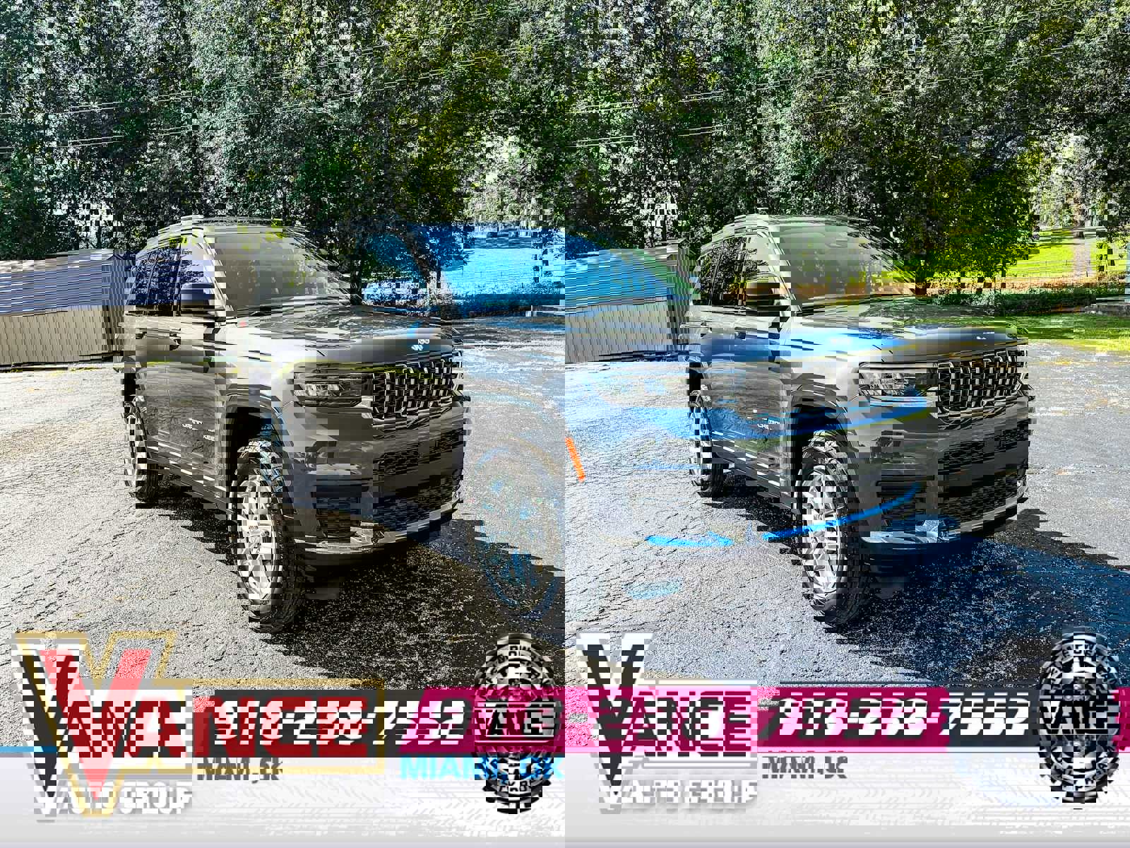 New 2025 Jeep Grand Cherokee L Laredo w/ Luxury Tech Group I