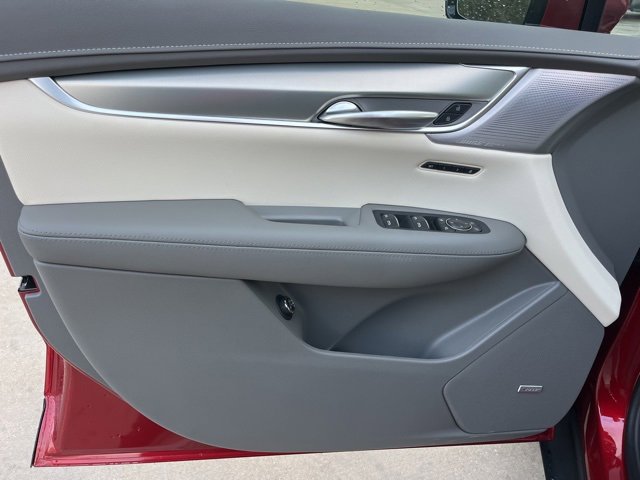 New 2026 Cadillac XT5 Premium Luxury w/ LPO, Floor Liner Package image 13