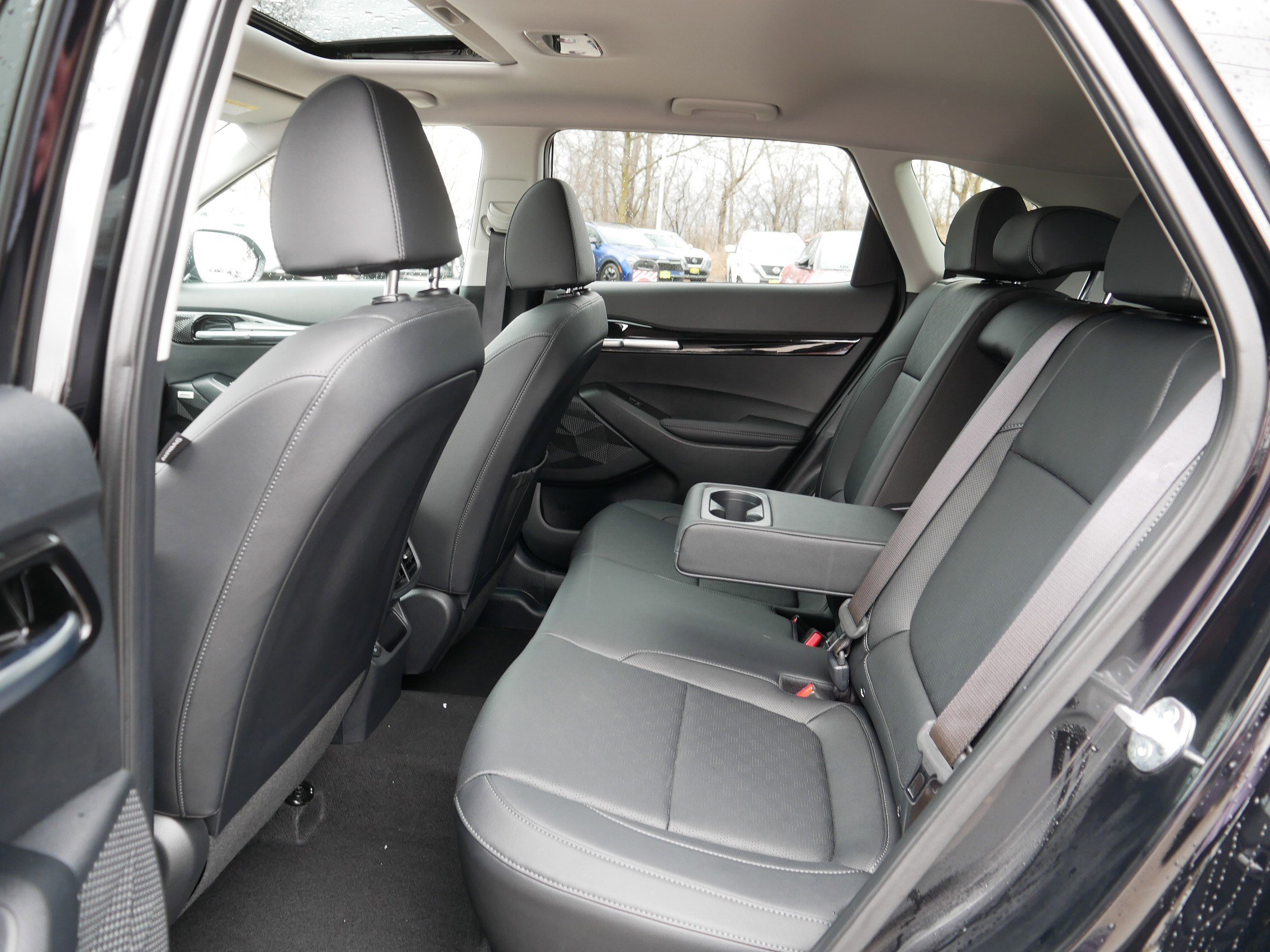 Certified 2023 Kia Seltos SX w/ SX Sunroof Package image 35
