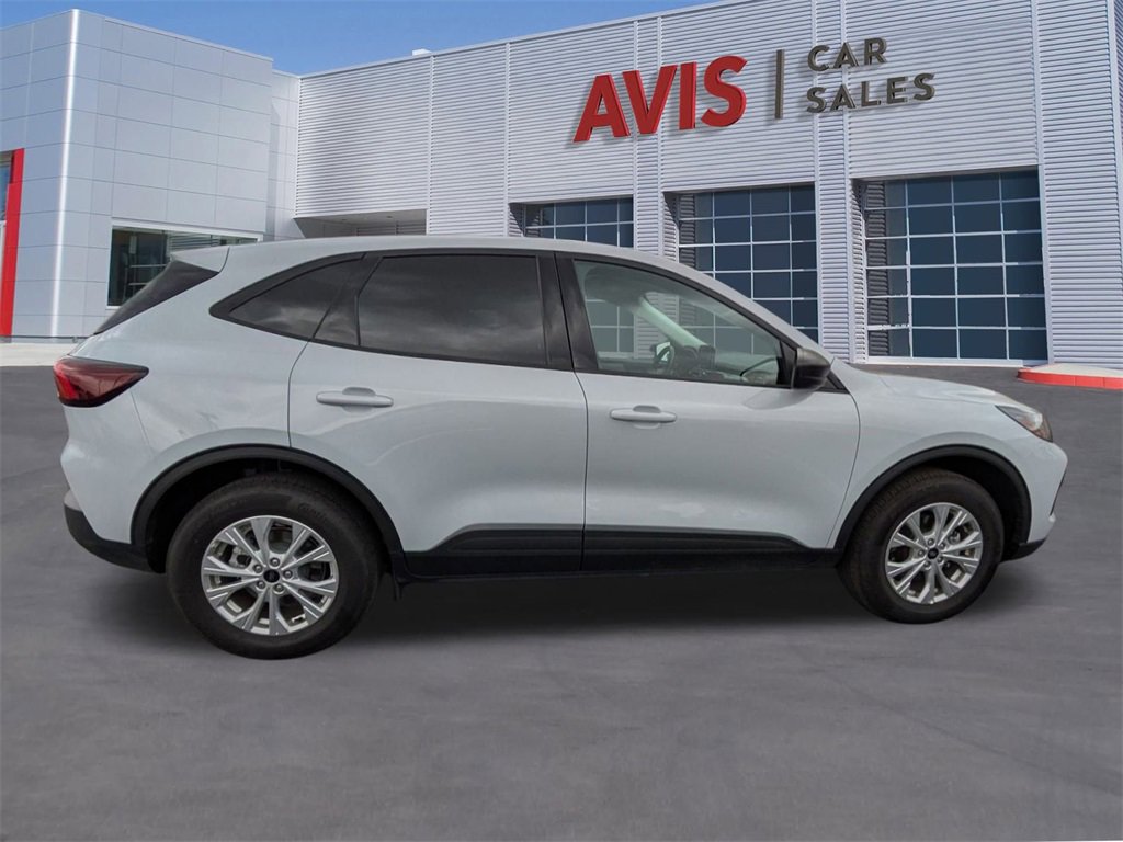 Used 2025 Ford Escape Active image 5