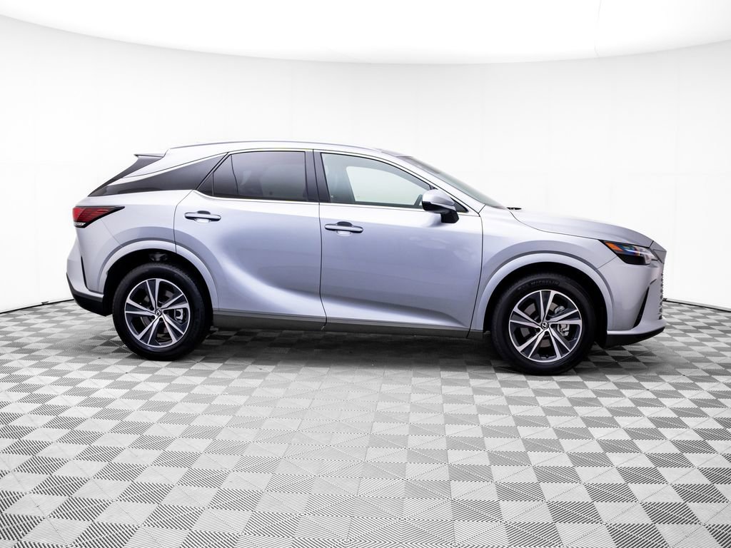 Used 2024 Lexus RX 350 AWD w/ Technology Package image 7